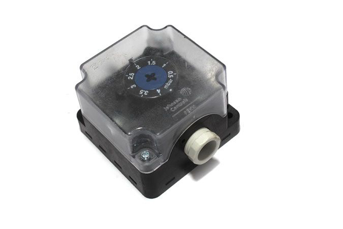 P233A-4-AA Johnson Controls