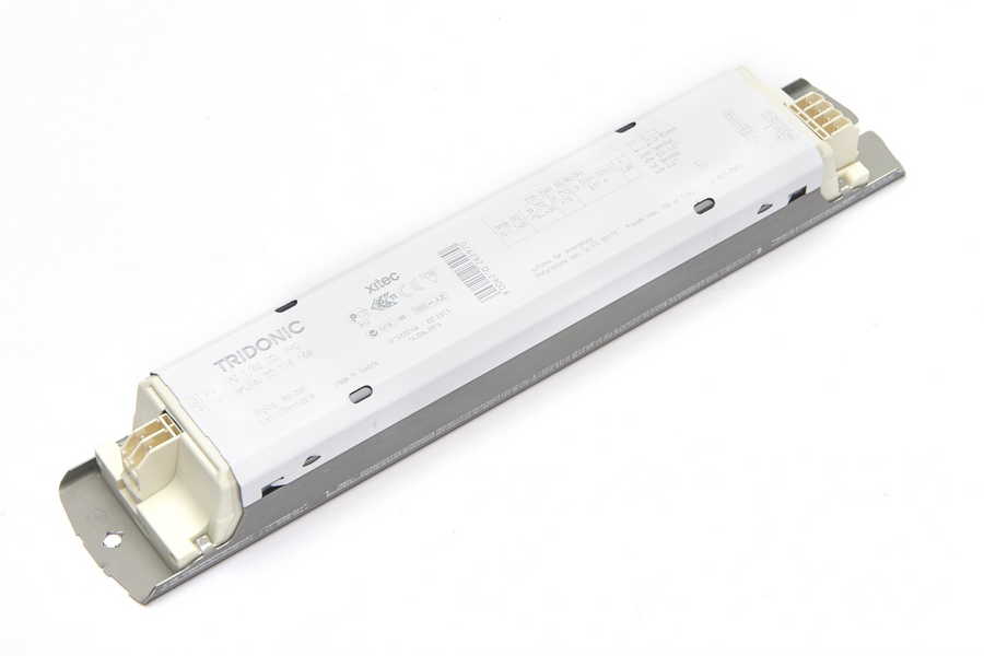 PC 2/14-21-28-35 T5 PRO IP Tridonic